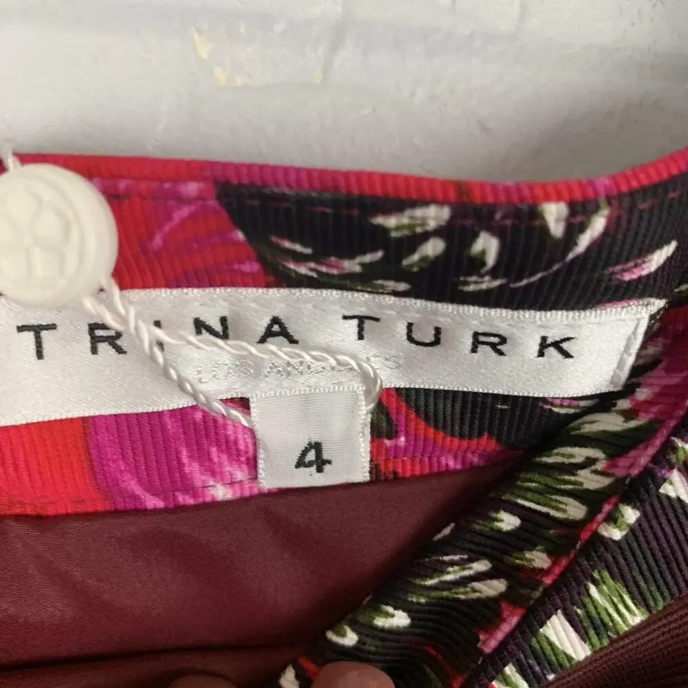 Trina Turk Skirt Set Womens Top 6 Skirt 4 Burgundy Pink Floral Pencil Made USA